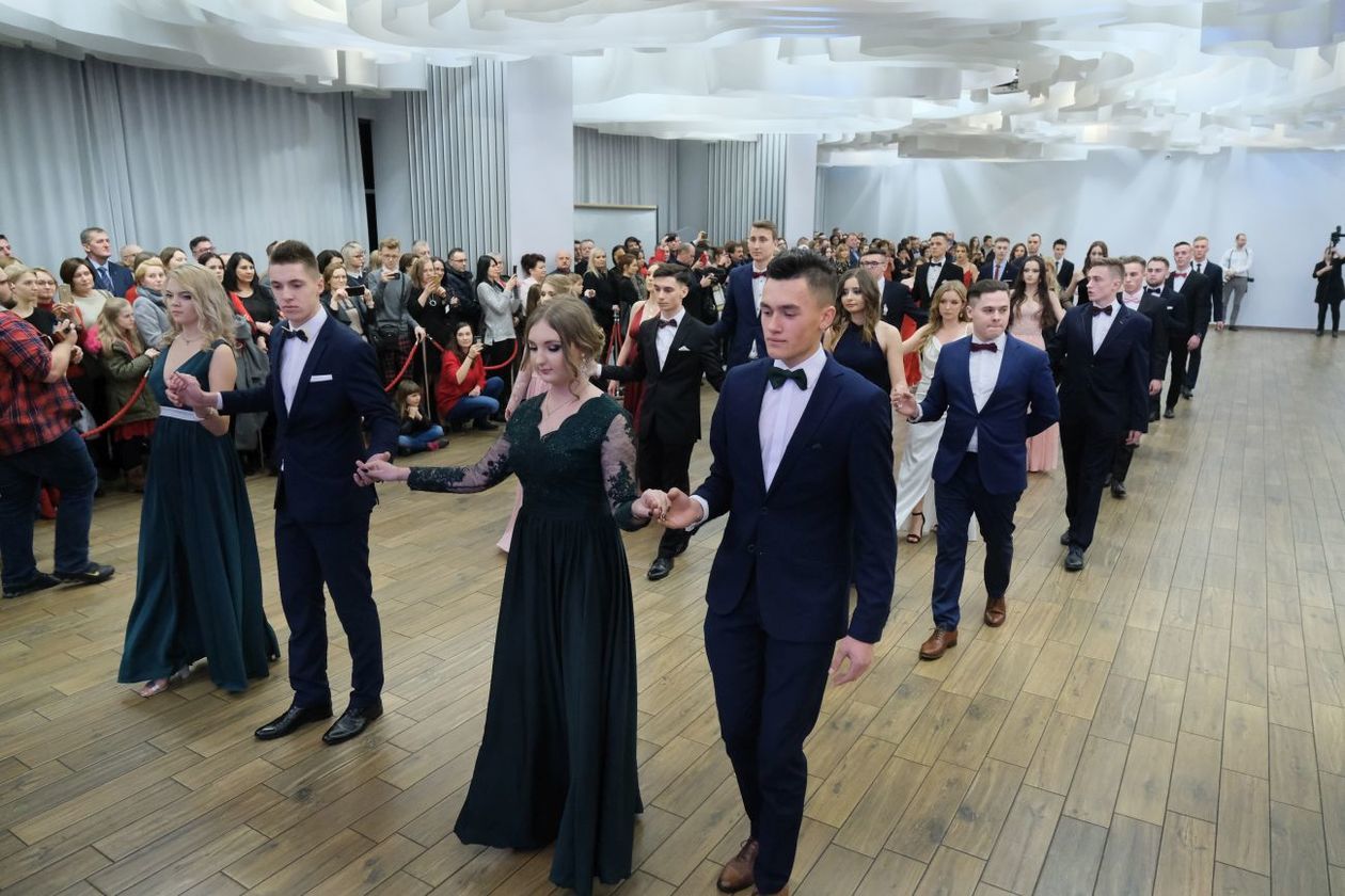  Studniówka 2019: Bal maturzystów XXIII LO w hotelu In Between (zdjęcie 46) - Autor: Maciej Kaczanowski