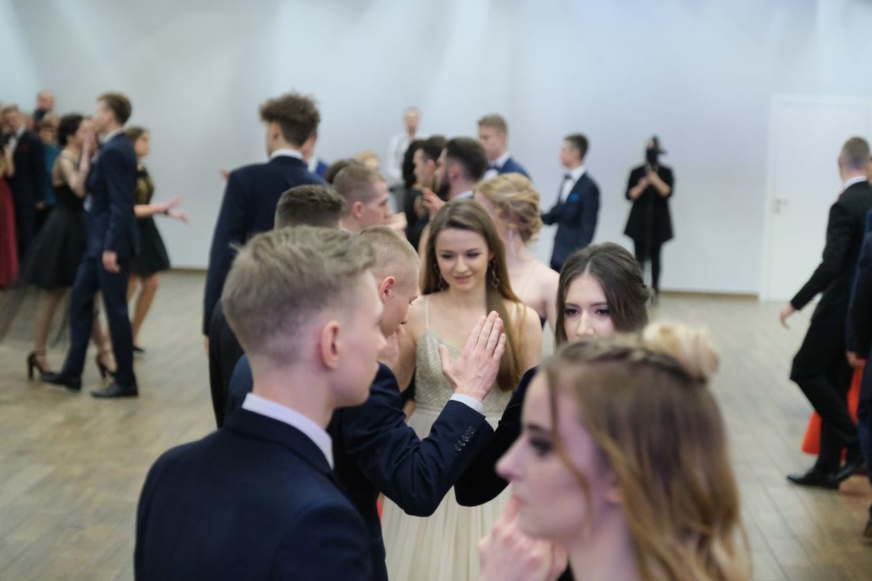  Studniówka 2019: Bal maturzystów XXIII LO w hotelu In Between (zdjęcie 120) - Autor: Maciej Kaczanowski