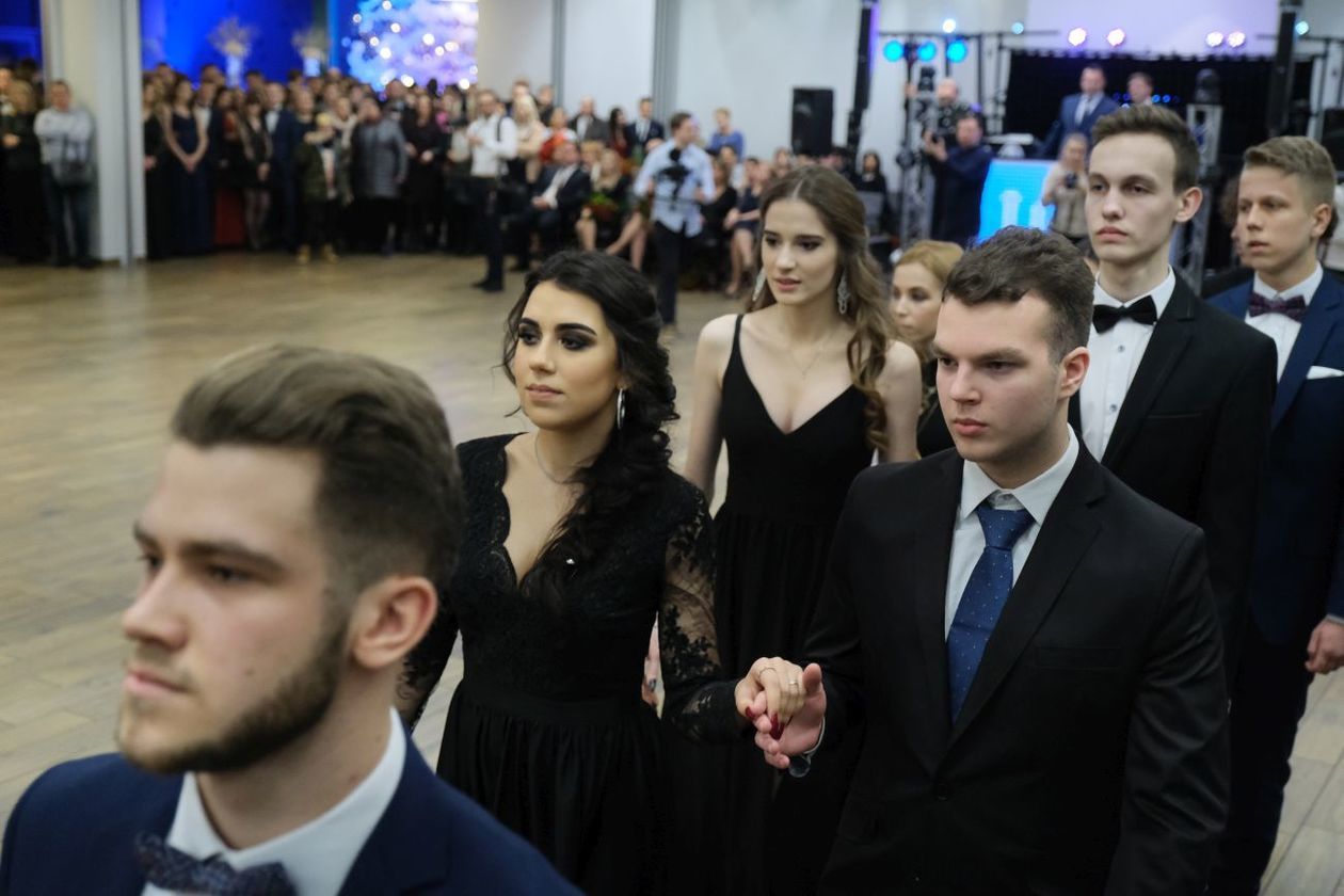  Studniówka 2019: Bal maturzystów XXIII LO w hotelu In Between (zdjęcie 74) - Autor: Maciej Kaczanowski