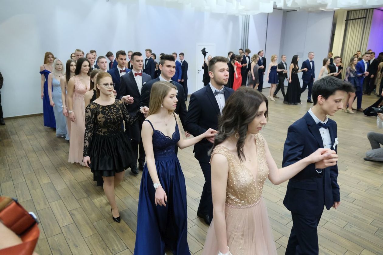  Studniówka 2019: Bal maturzystów XXIII LO w hotelu In Between (zdjęcie 62) - Autor: Maciej Kaczanowski