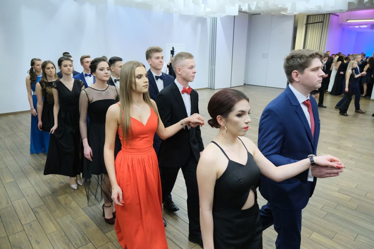  Studniówka 2019: Bal maturzystów XXIII LO w hotelu In Between (zdjęcie 66) - Autor: Maciej Kaczanowski