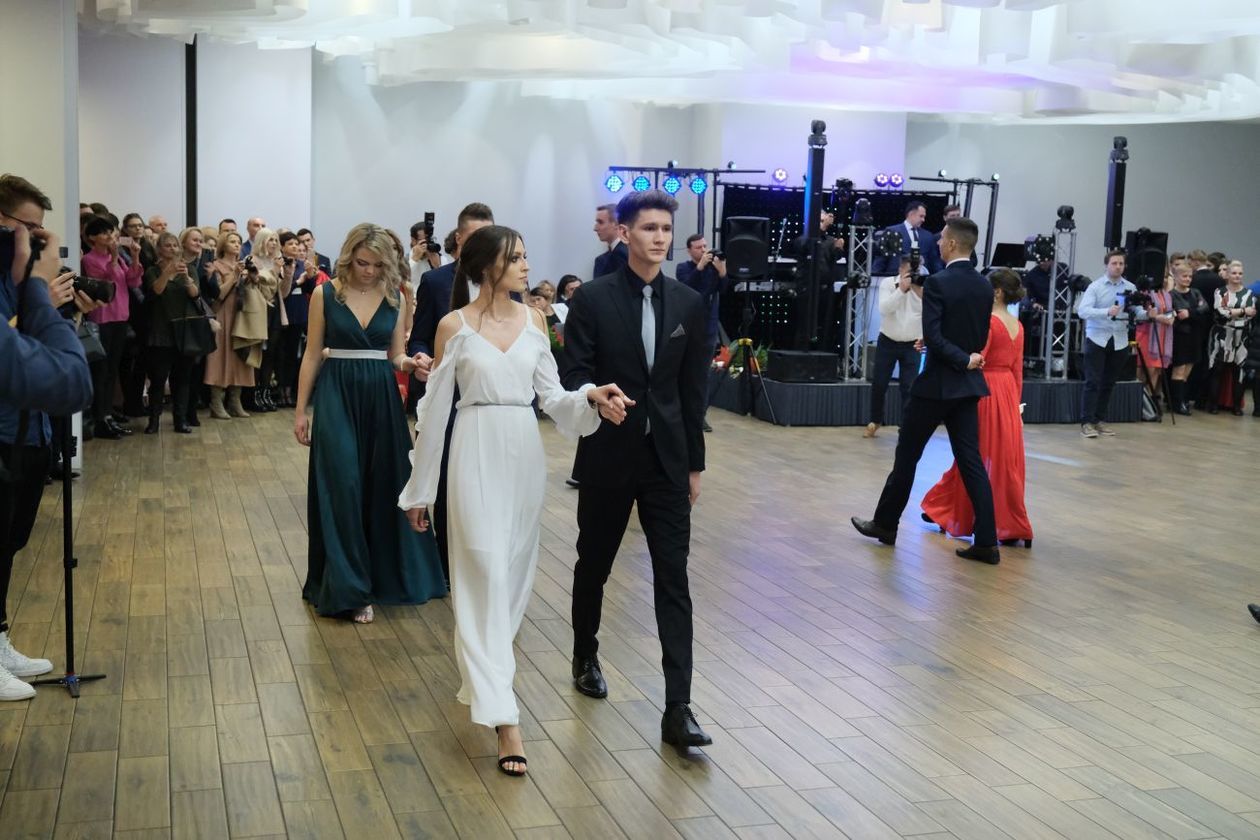  Studniówka 2019: Bal maturzystów XXIII LO w hotelu In Between (zdjęcie 150) - Autor: Maciej Kaczanowski