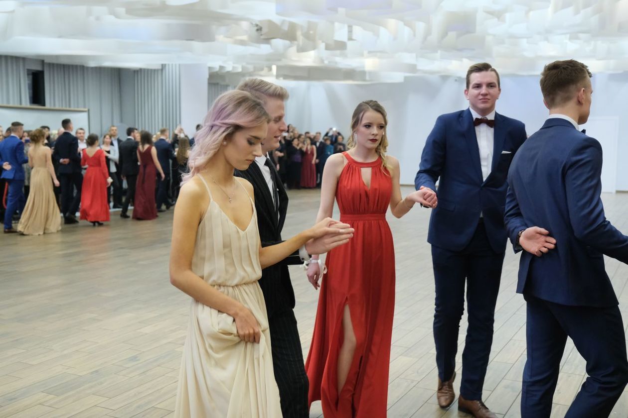  Studniówka 2019: Bal maturzystów XXIII LO w hotelu In Between (zdjęcie 162) - Autor: Maciej Kaczanowski