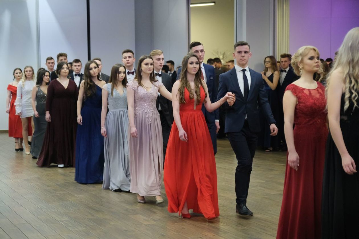  Studniówka 2019: Bal maturzystów XXIII LO w hotelu In Between (zdjęcie 40) - Autor: Maciej Kaczanowski