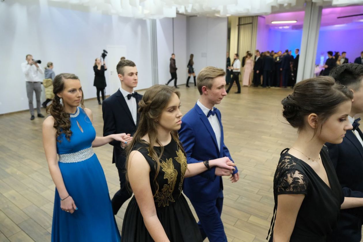  Studniówka 2019: Bal maturzystów XXIII LO w hotelu In Between (zdjęcie 69) - Autor: Maciej Kaczanowski