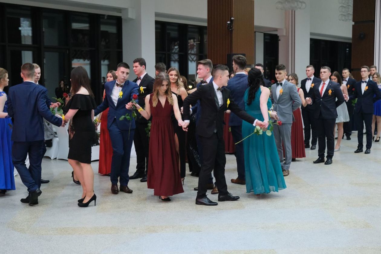  Studniówka 2019: Bal maturzystów PSBiG w hotelu Atelia  (zdjęcie 85) - Autor: Maciej Kaczanowski