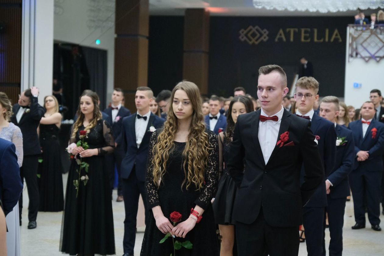  Studniówka 2019: Bal maturzystów PSBiG w hotelu Atelia  (zdjęcie 159) - Autor: Maciej Kaczanowski