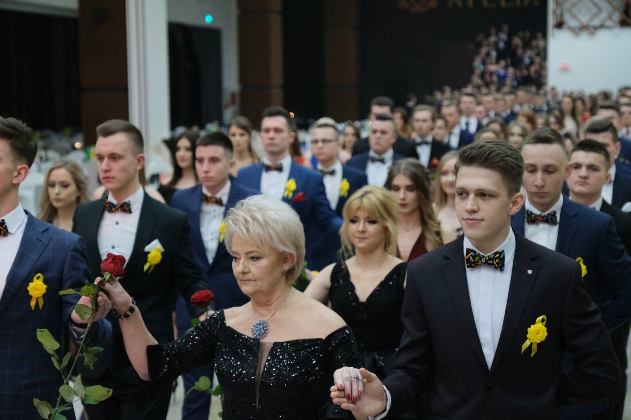  Studniówka 2019: Bal maturzystów PSBiG w hotelu Atelia  (zdjęcie 69) - Autor: Maciej Kaczanowski