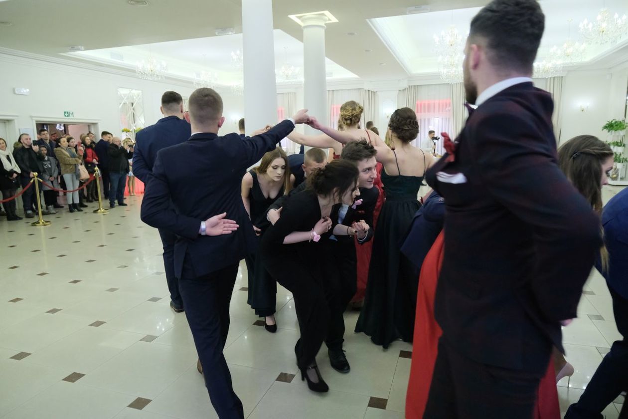  Studniówka 2019: Bal maturzystów XIV LO w hotelu Luxor (zdjęcie 56) - Autor: Maciej Kaczanowski