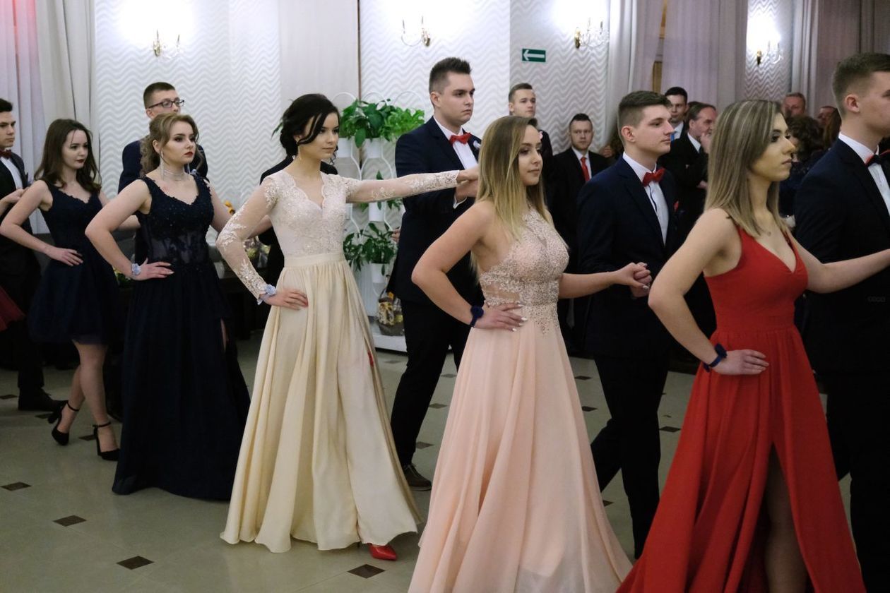  Studniówka 2019: Bal maturzystów XIV LO w hotelu Luxor (zdjęcie 66) - Autor: Maciej Kaczanowski