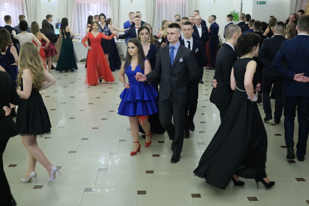  Studniówka 2019: Bal maturzystów XIV LO w hotelu Luxor (zdjęcie 73) - Autor: Maciej Kaczanowski