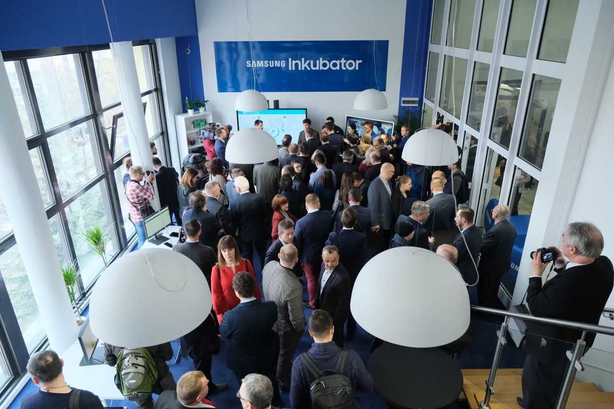 Samsung otworzył inkubator na Politechnice Lubelskiej (zdjęcie 7) - Autor: Maciej Kaczanowski