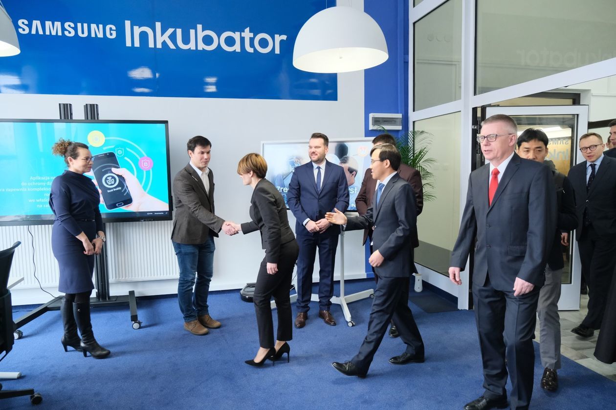  Samsung otworzył inkubator na Politechnice Lubelskiej  - Autor: Maciej Kaczanowski