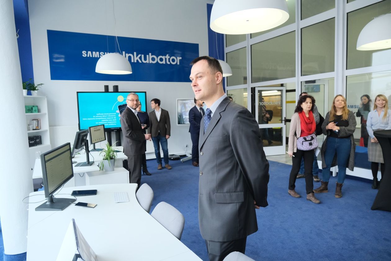  Samsung otworzył inkubator na Politechnice Lubelskiej (zdjęcie 4) - Autor: Maciej Kaczanowski
