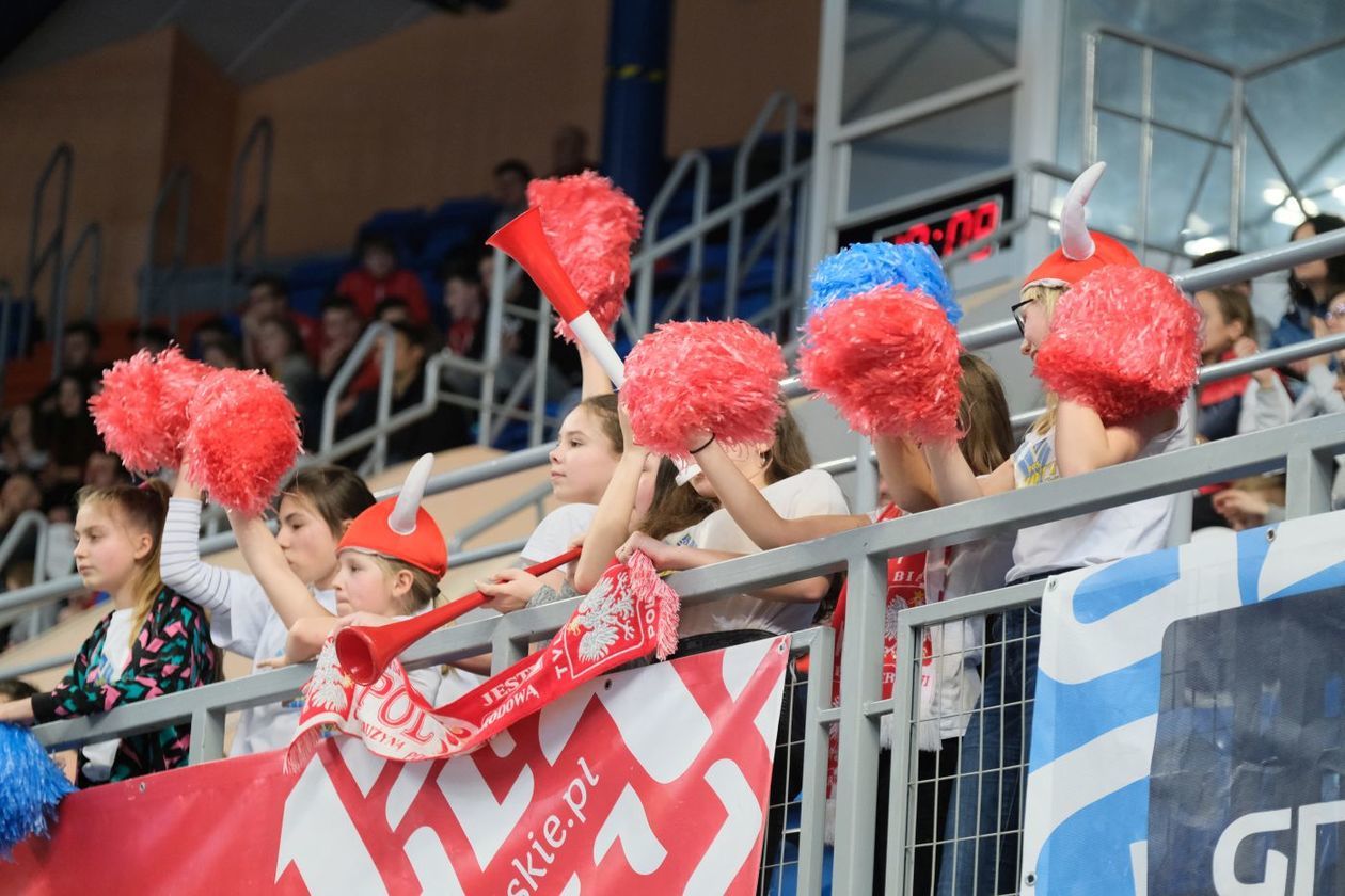  Mecz grupy D Pucharu EHF: zespół Azotów Puławy przegrał z ekipą z Danii trzema bramkami (zdjęcie 10) - Autor: Maciej Kaczanowski