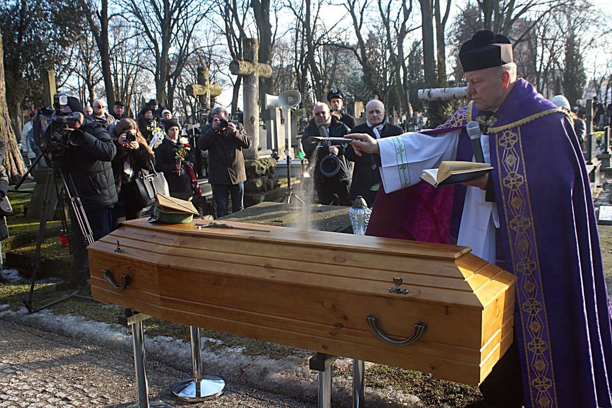  Pogrzeb Władysława Stefana Grzyba, klikona miejskiego (zdjęcie 1) - Autor: Mirosław Trembecki