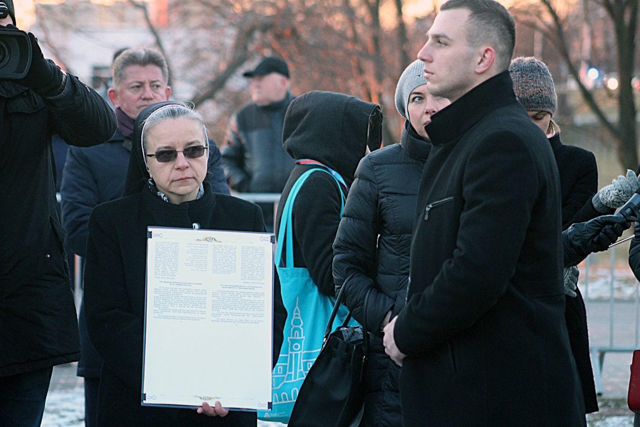  Poroszenko symbolicznie rozpoczął budowę pomnika ks. Kowcza (zdjęcie 1) - Autor: Mirosław Trembecki