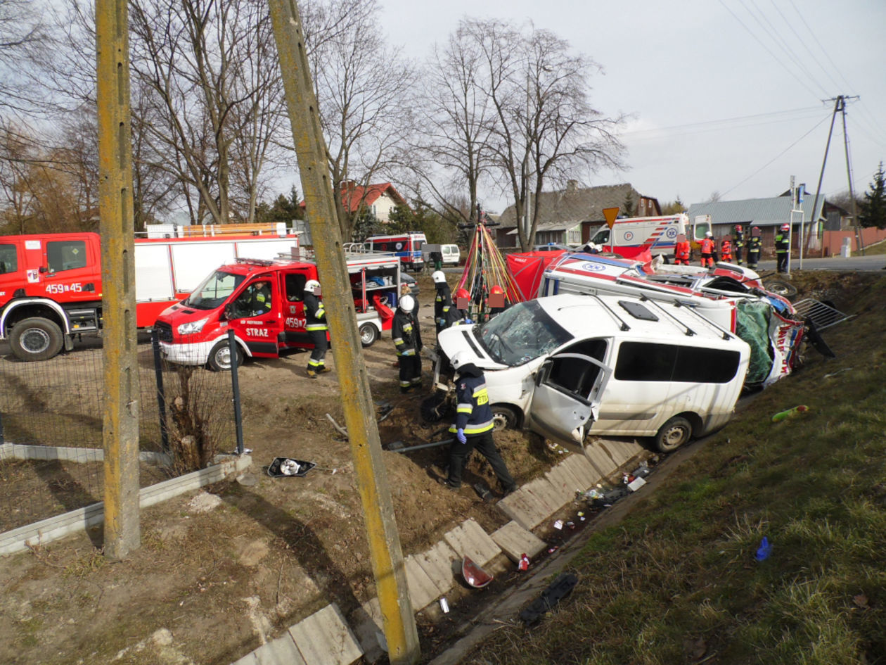  Wypadek w Przytocznie 01.03.2019 (zdjęcie 1) - Autor: PSP Lubartów
