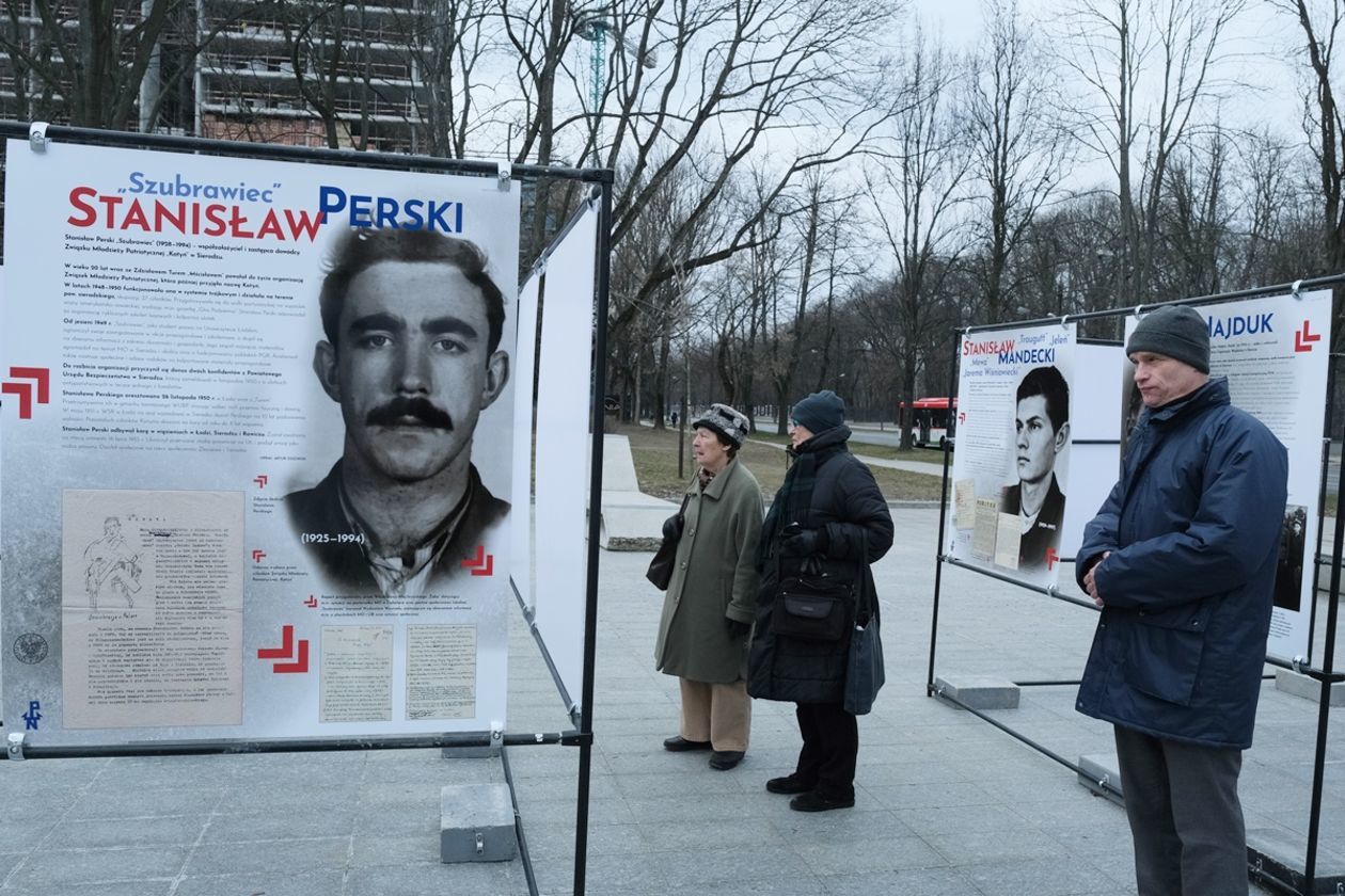  Wystawa pt. Zapomniane ogniwo - konspiracyjne organizacje młodzieżowe w latach 1944-56 (zdjęcie 1) - Autor: Maciej Kaczanowski