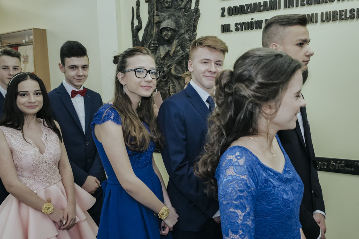  6e09d1f908395b7cb74eaff1b38272d8.jpg