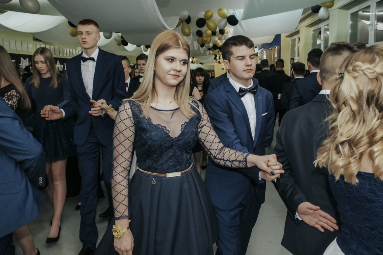  cbdf42ac7af776457f617818bda34333.jpg