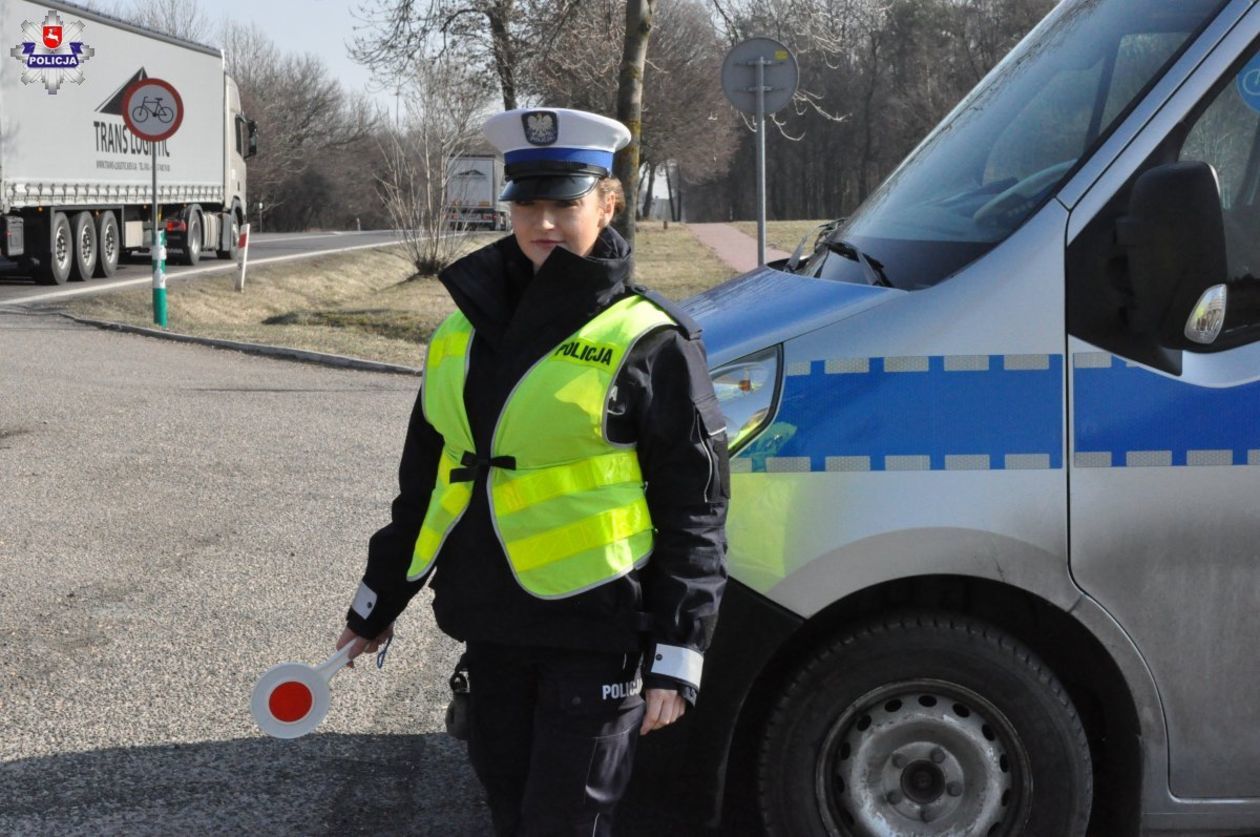  Policjantki i pracownice cywilne KWP Lublin (zdjęcie 1) - Autor: KWP Lublin