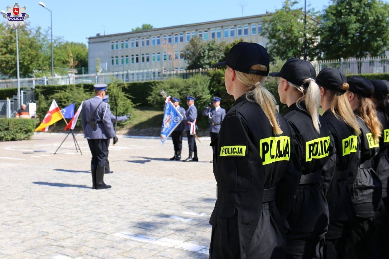  Policjantki i pracownice cywilne KWP Lublin (zdjęcie 1) - Autor: KWP Lublin