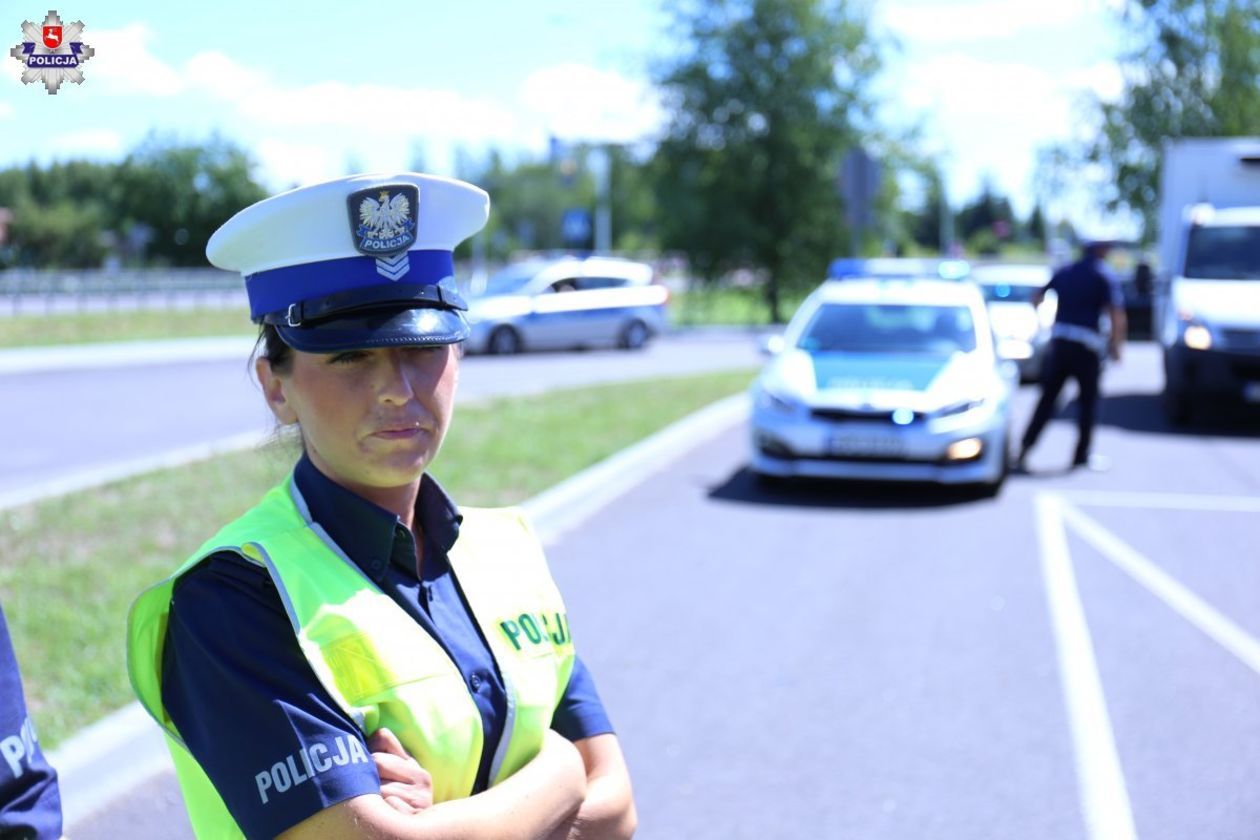  Policjantki i pracownice cywilne KWP Lublin (zdjęcie 1) - Autor: KWP Lublin