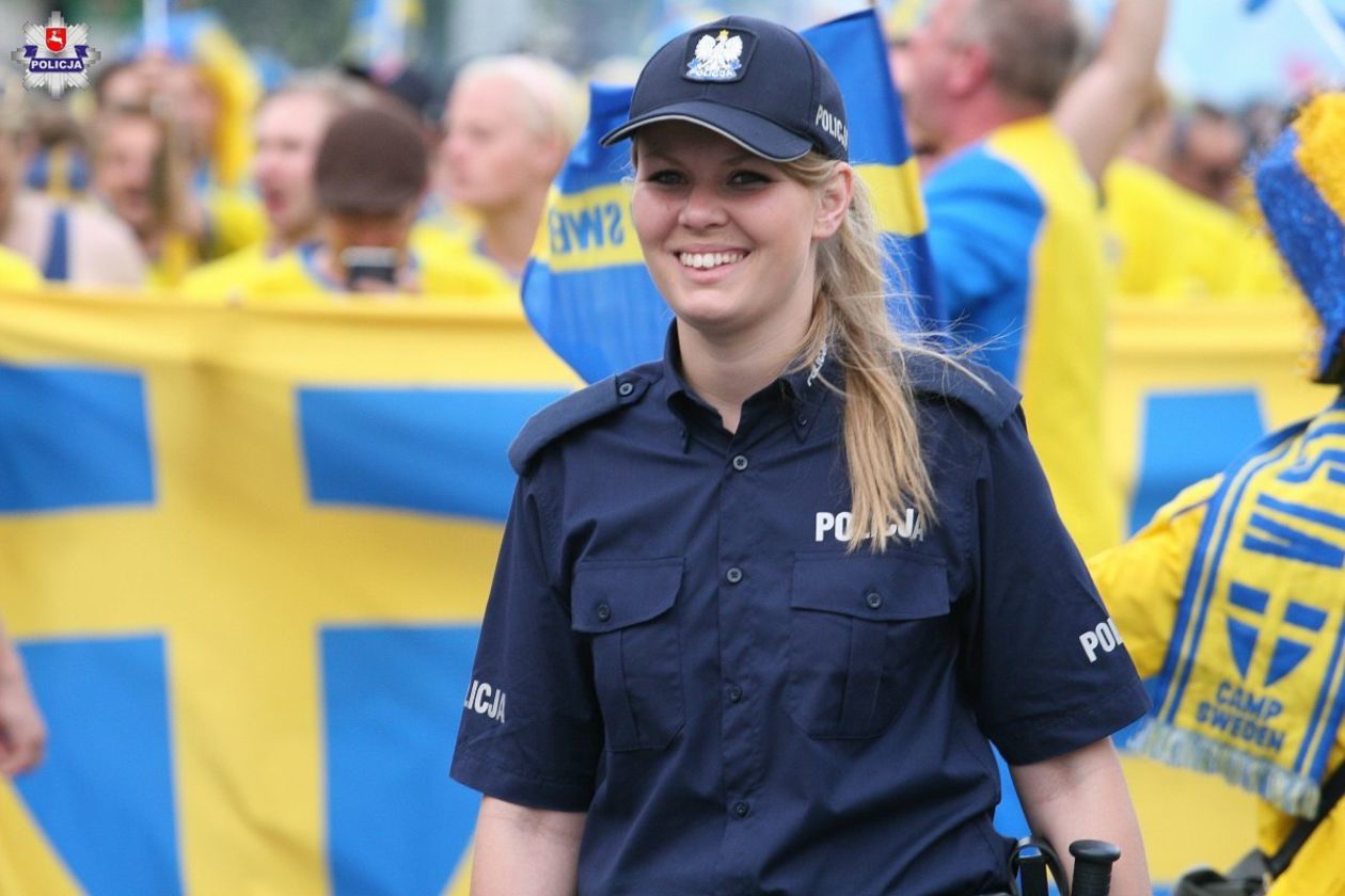  Policjantki i pracownice cywilne KWP Lublin (zdjęcie 1) - Autor: KWP Lublin