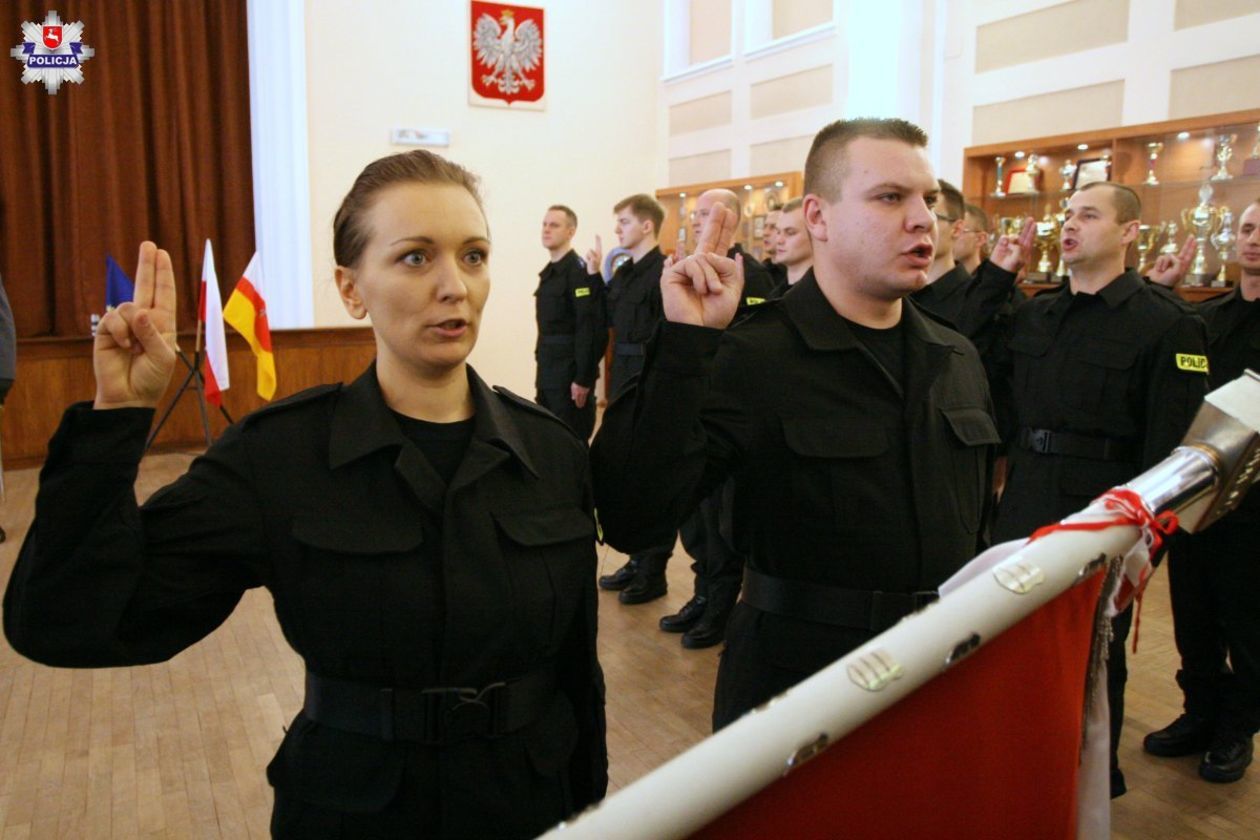  Policjantki i pracownice cywilne KWP Lublin (zdjęcie 1) - Autor: KWP Lublin