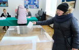 Wybory do rad dzielnic: Obwodowa Komisja Wyborcza nr 3 Bronowice (zdjęcie 5)