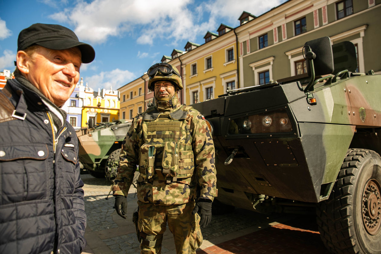  Piknik wojskowy w Zamościu (zdjęcie 1) - Autor: Kazimierz Chmiel