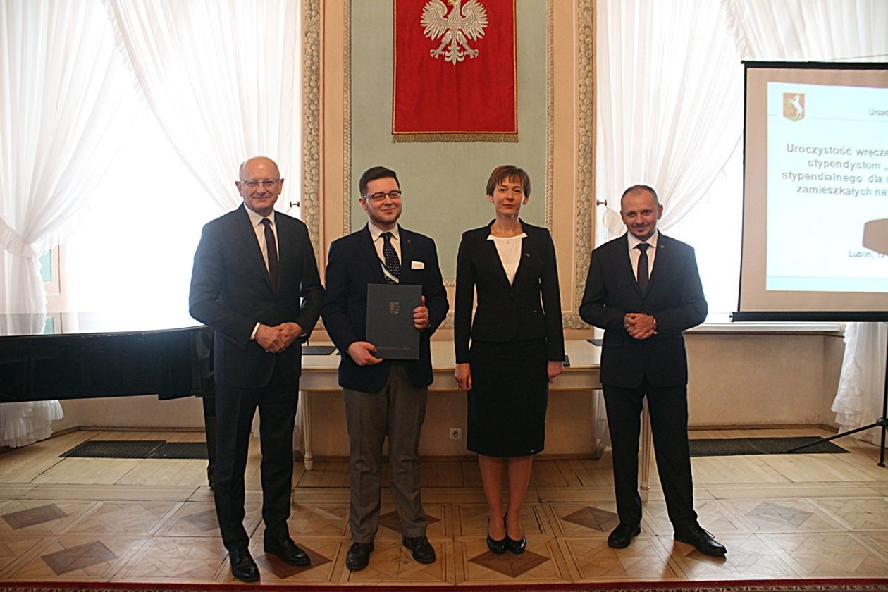  Stypendia prezydenta Lublina dla studentów i doktorantów (zdjęcie 1) - Autor: Mirosław Trembecki