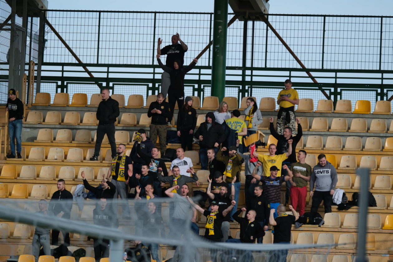  Górnik Łęczna vs Elana Toruń 1:1 (zdjęcie 1) - Autor: Maciej Kaczanowski