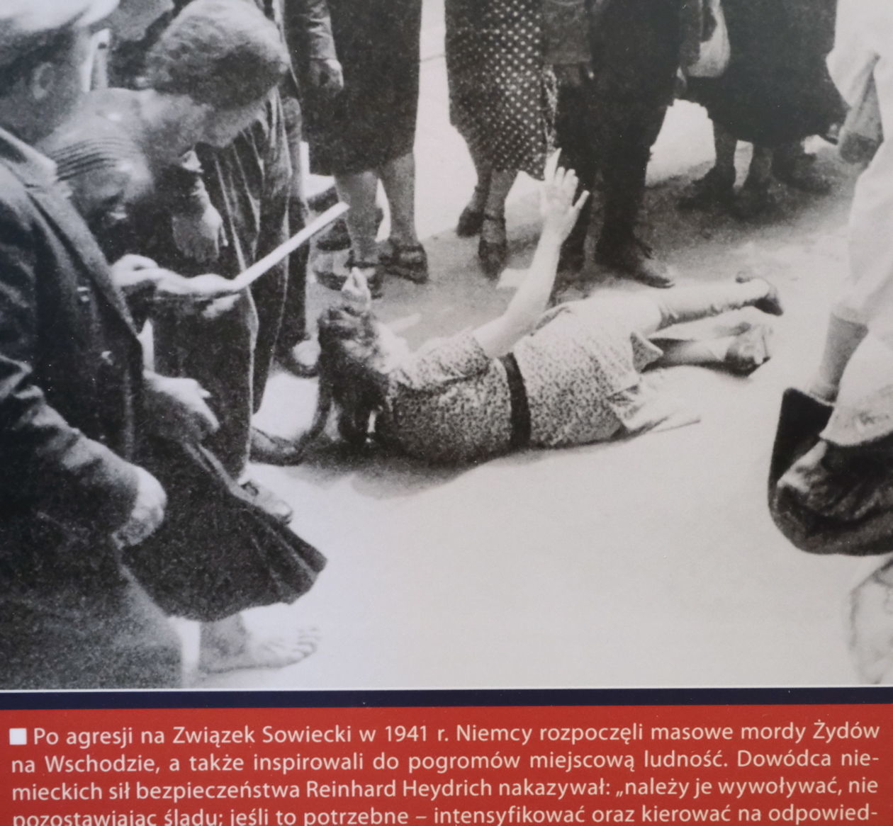  Akcja Żegota Polski Podziemnej - wystawa w budynku Poczty Głównej (zdjęcie 8) - Autor: Maciej Kaczanowski