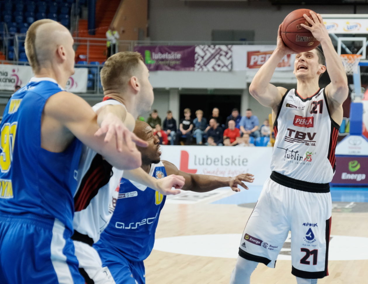 Koszykarze Startu Lublin przegrali z drużyną Arki Gdynia 71:80 - Autor: Maciej Kaczanowski