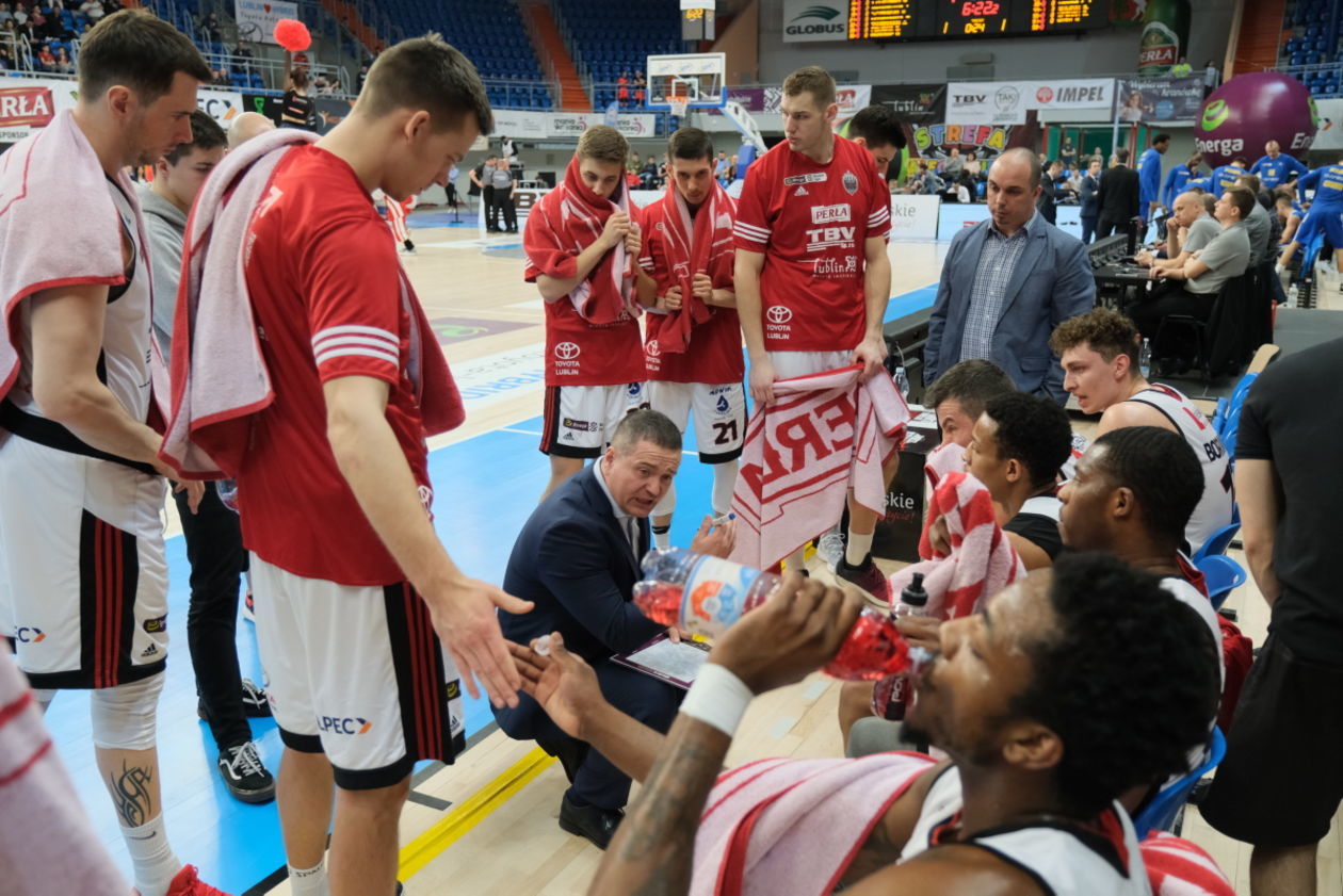  Koszykarze Startu Lublin przegrali z drużyną Arki Gdynia 71:80 (zdjęcie 10) - Autor: Maciej Kaczanowski
