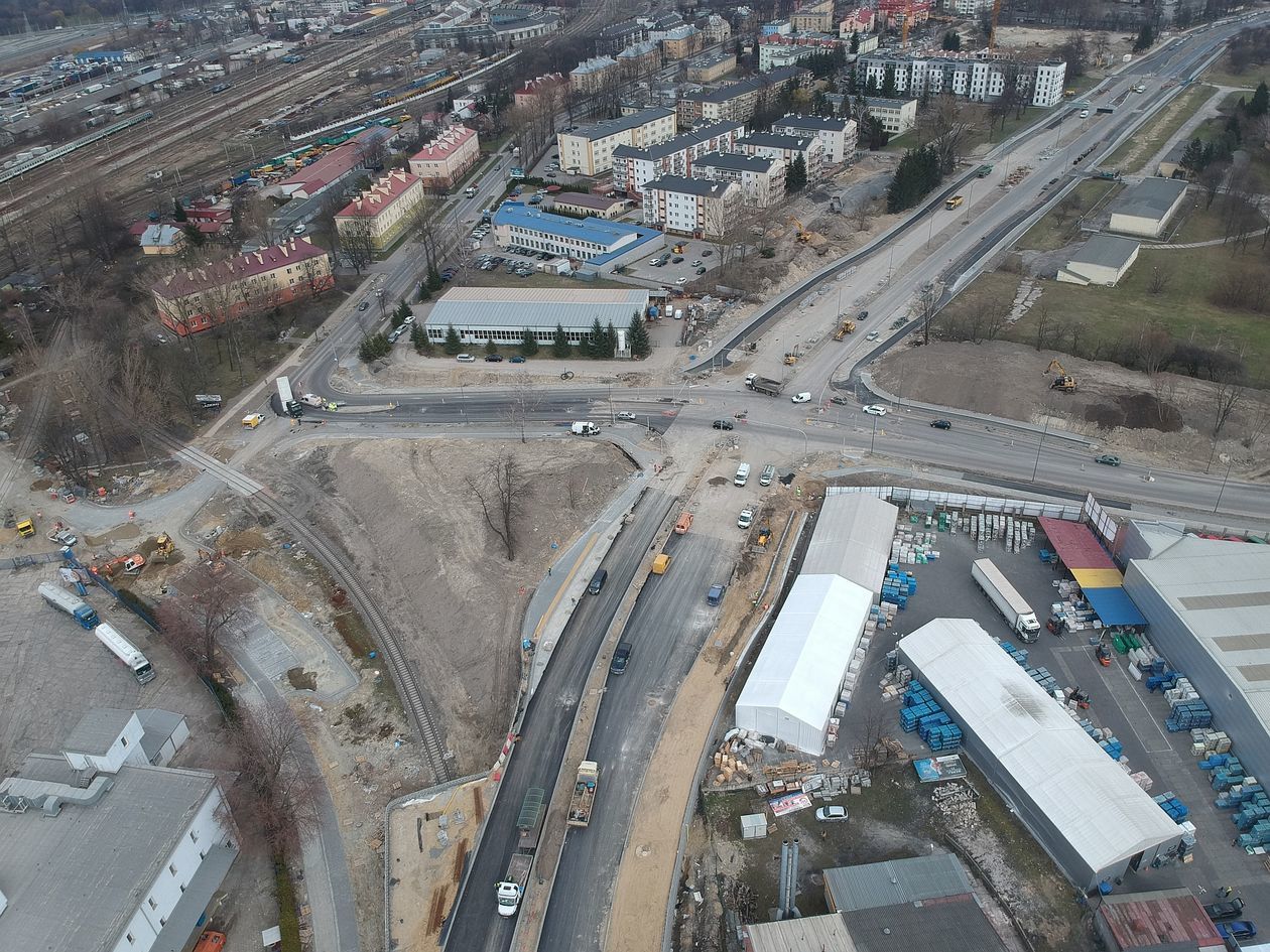 Budowa drogi łączącej ul. Kunickiego z Wrotkowską w Lublinie - Autor: Maciej Kaczanowski