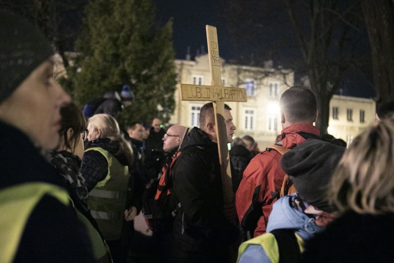  Ekstremalna Droga Krzyżowa z Lublina do Lubartowa (zdjęcie 1) - Autor: Jacek Szydłowski