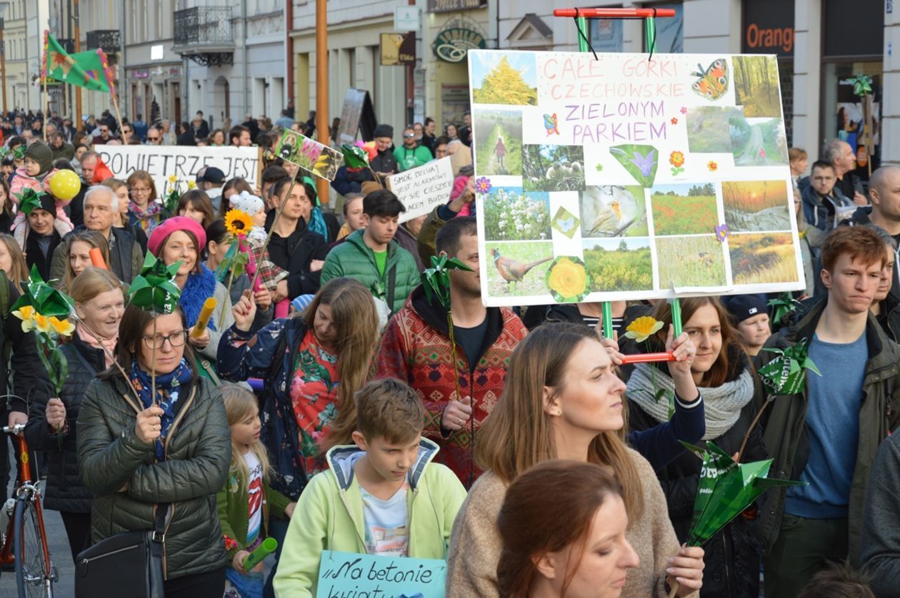  Marsz dla Górek Czechowskich - NIE dla blokowisk (zdjęcie 3) - Autor: Michał Wolny