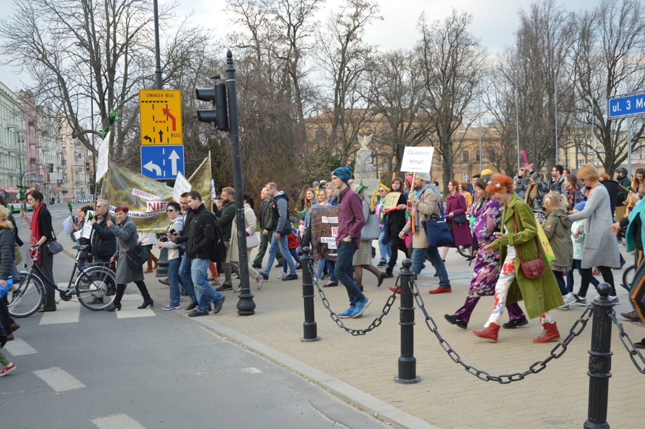  Marsz dla Górek Czechowskich - NIE dla blokowisk (zdjęcie 3) - Autor: Michał Wolny