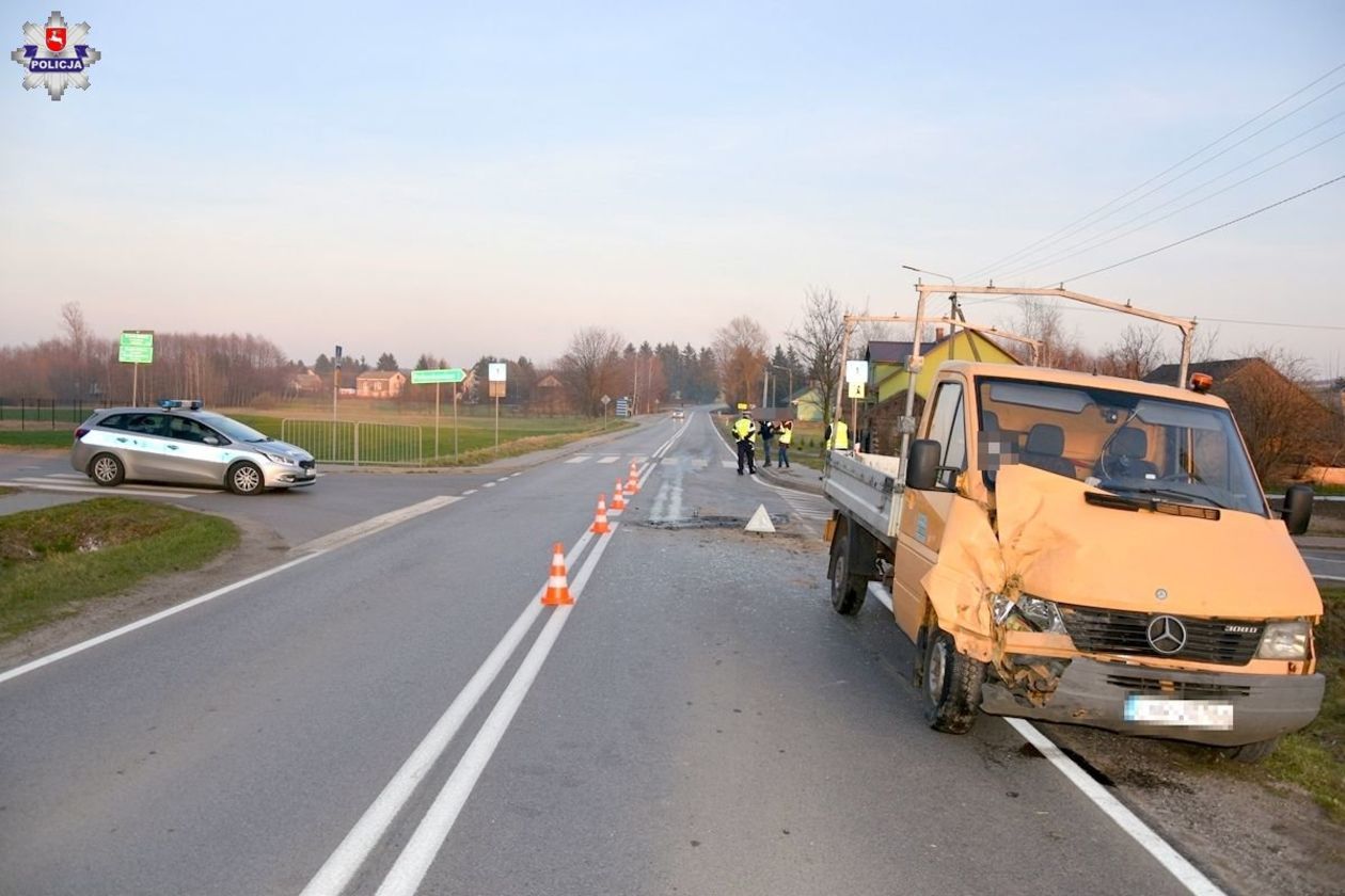  Wypadek w miejscowości Rudnik Szlachecki (zdjęcie 1) - Autor: Policja