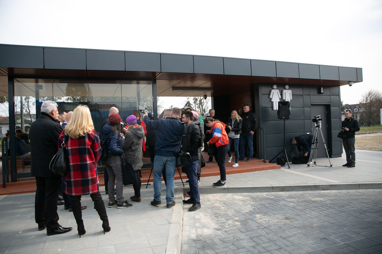  Nowe centrum przesiadkowe przy ul. Peowiaków w Zamościu (zdjęcie 1) - Autor: Kazimierz Chmiel