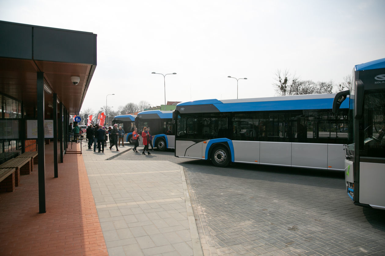  Nowe centrum przesiadkowe przy ul. Peowiaków w Zamościu (zdjęcie 1) - Autor: Kazimierz Chmiel