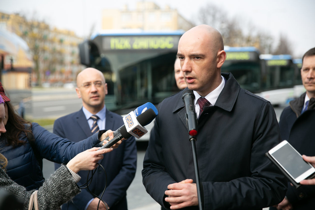  Nowe centrum przesiadkowe przy ul. Peowiaków w Zamościu (zdjęcie 1) - Autor: Kazimierz Chmiel