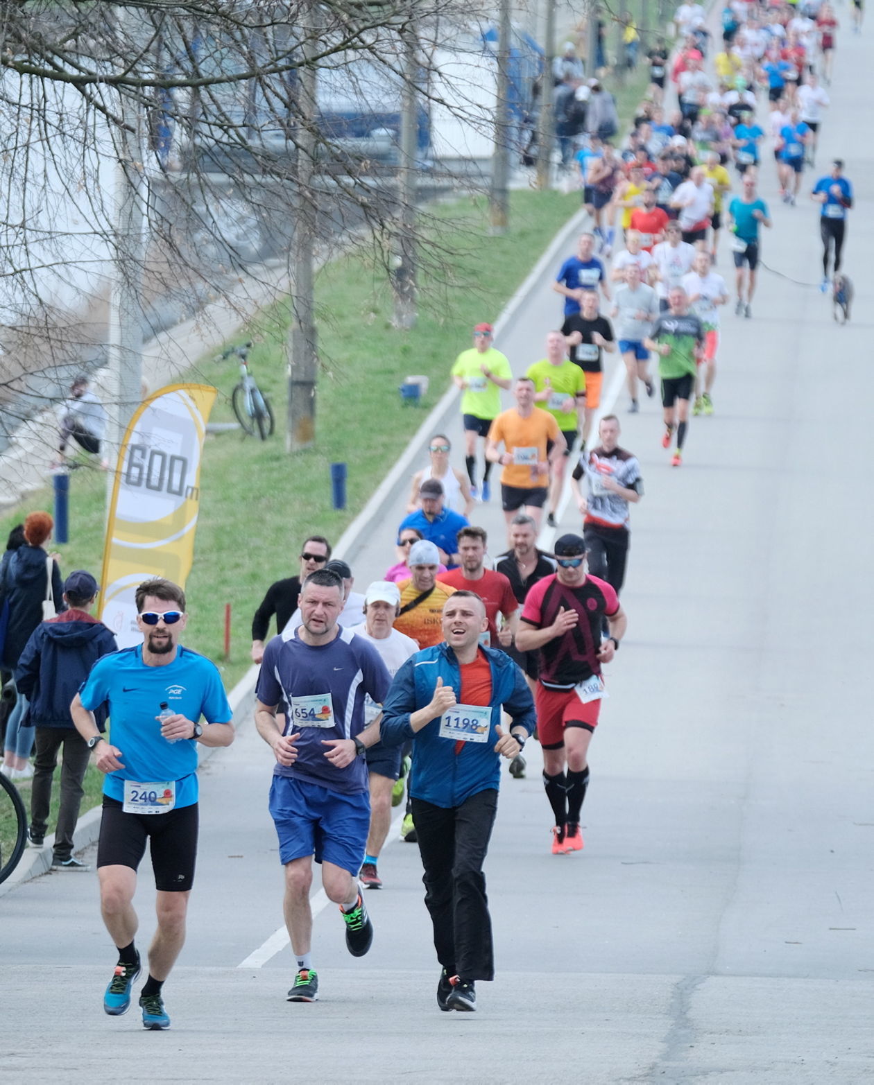  4 Dycha do Maratonu na Zalewem Zemborzyckim (zdjęcie 1) - Autor: Maciej Kaczanowski