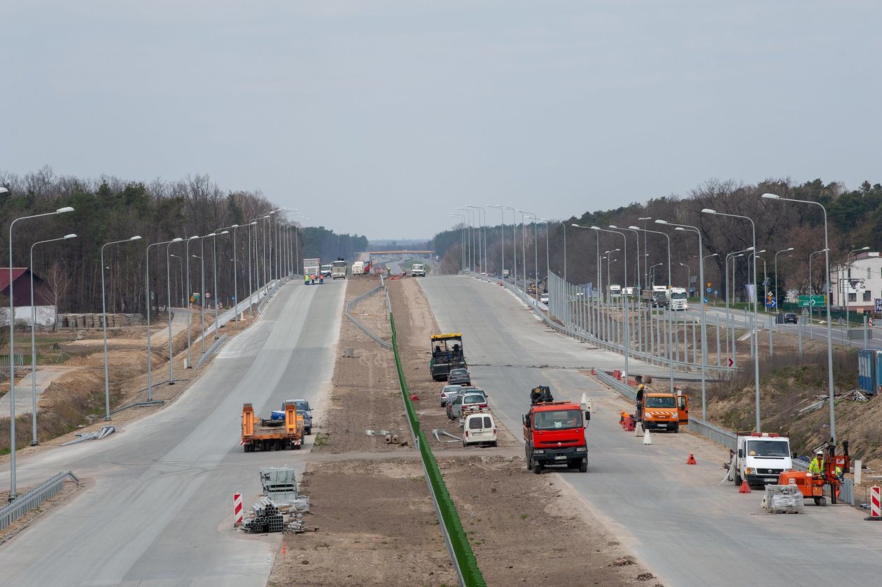  Budowa S17 13.04.2019 (zdjęcie 1) - Autor: GDDKiA/Krzysztof Nalewajko