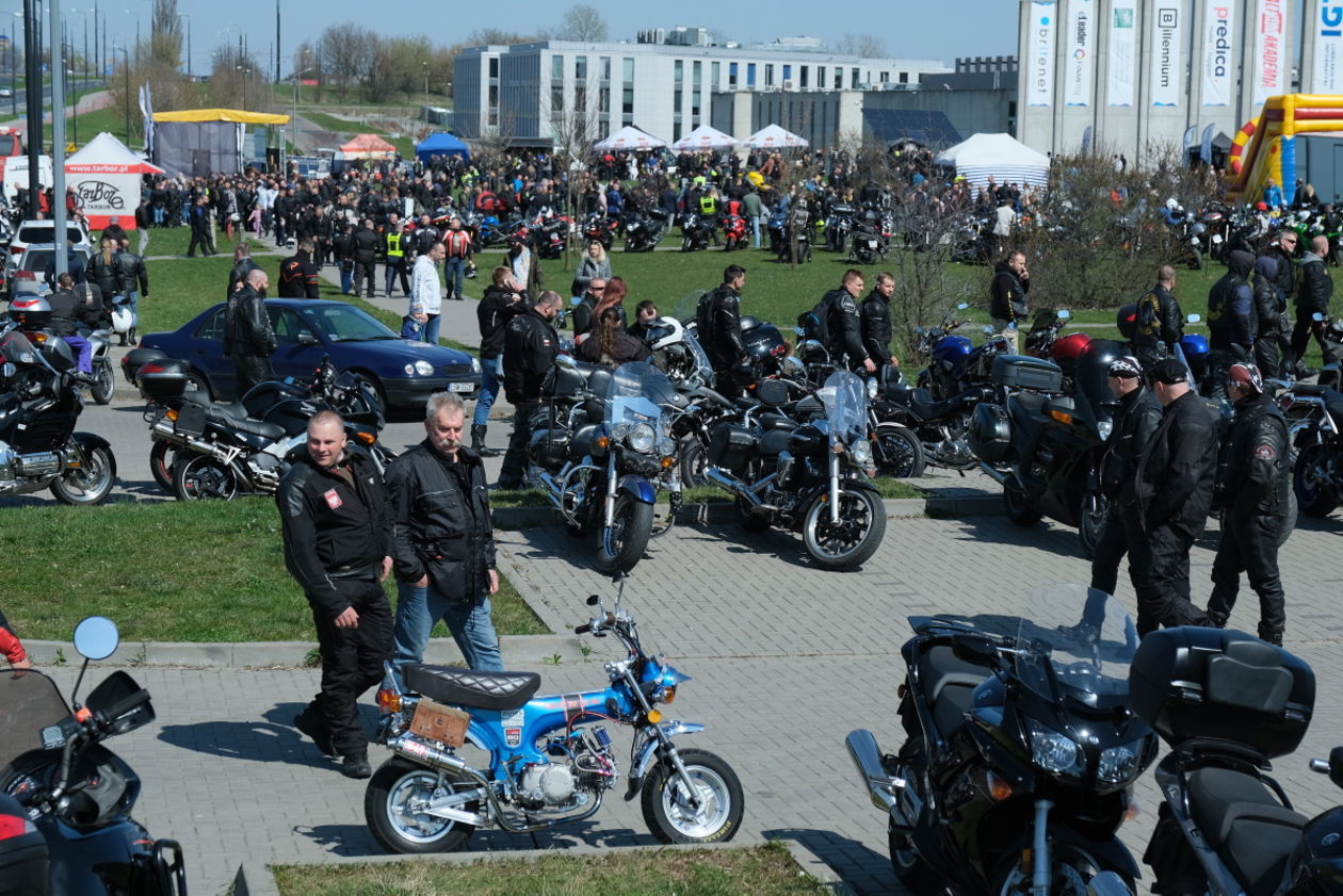  Rozpoczęcie sezonu motocyklowego w Lublinie (zdjęcie 1) - Autor: Maciej Kaczanowski