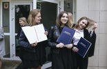 Maturzyści z II LO w Lublinie zakończyli rok szkolny (zdjęcie 3)