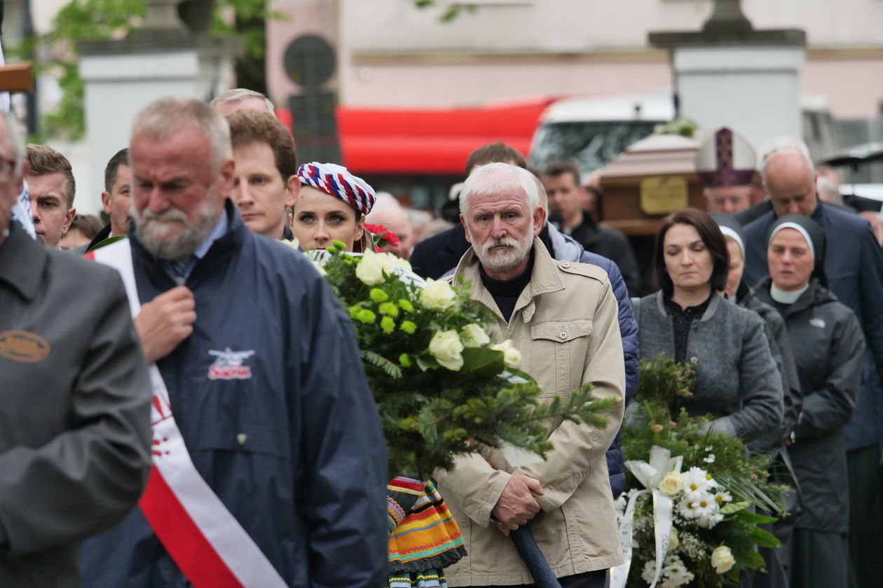  Pogrzeb Księdza Prałata Stanisława Sieczki	 (zdjęcie 1) - Autor: Krzysztof Mazur